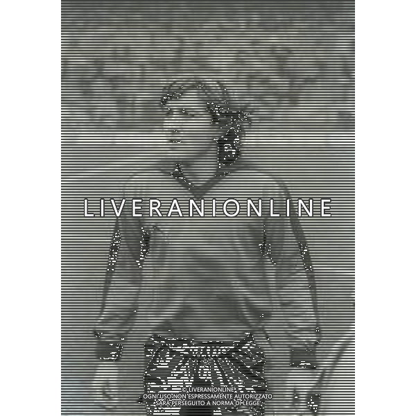 RETROSPETTIVA ROBERTO BADIANI CALCIATORE NELLA FOTO ROBERTO BADIANI CON LA MAGLIA DELLA PISTOIESE CALCIO NELL\'ANNO 1980-1981 AG ALDO LIVERANI SAS