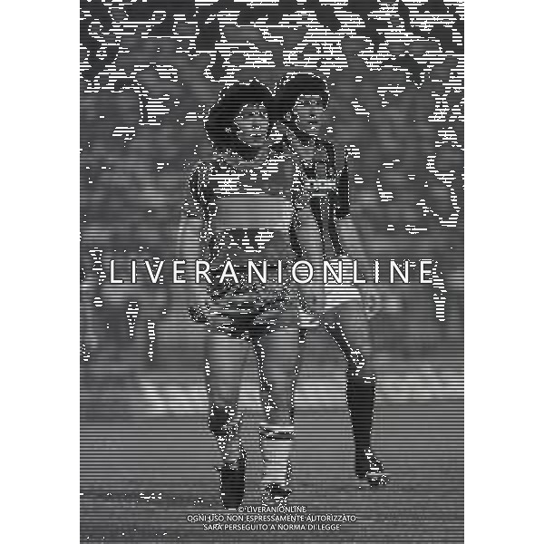 RETROSPETTIVA DIEGO ARMANDO MARADONA CALCIATORE NELLA FOTO DIEGO ARMANDO MARADONA A SAN SIRO NELLA PARTITA AMICHEVOLE MILAN -BOCA JUNIOR NELL\'ANNO 1981 AG ALDO LIVERANI SAS