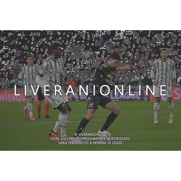 Torino 13.04.2023 Stadio Allianz Stadium ©Manuela Viganti/Agenzia Aldo Liverani Juventus vs Sporting Lisbona Europa League 2022/2023 Quarti di Finale Nella foto: paul pogba e hector bellerin ©Viganti / AGENZIA ALDO LIVERANI SAS