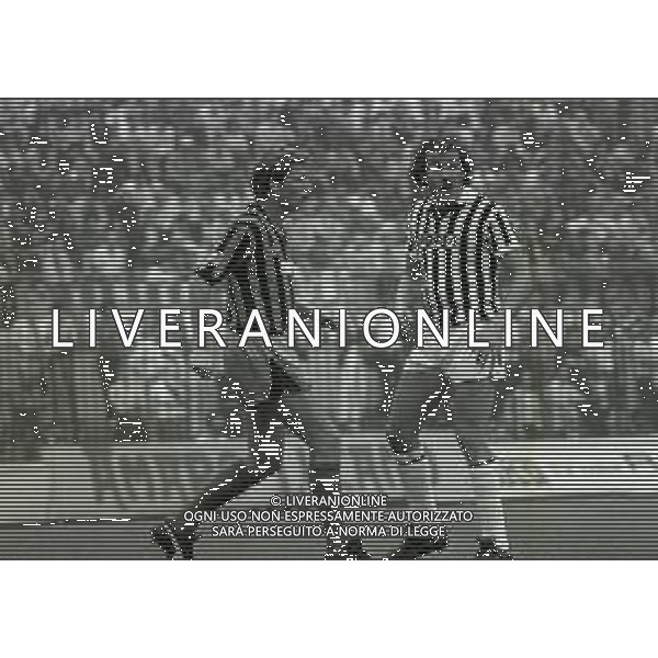 RETROSPETTIVA GIANLUCA DE PONTI CALCIATORE NELLA FOTO GIANLUCA DE PONTI NELL\'ANNO 1981-1982 CON LA MAGLIA DELL\'ASCOLI CALCIO AG ALDO LIVERANI SAS