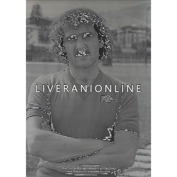 RETROSPETTIVA GIANLUCA DE PONTI CALCIATORE NELLA FOTO GIANLUCA DE PONTI NELL\'ANNO 1982-1983 CON LA MAGLIA DEL BOLOGNA CALCIO AG ALDO LIVERANI SAS