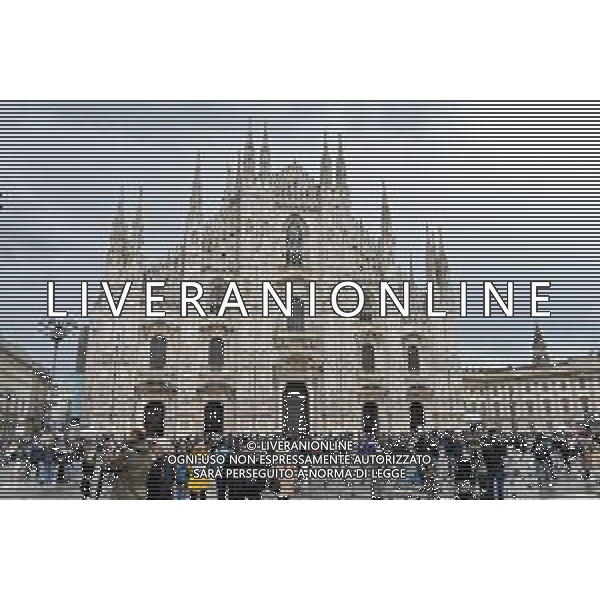 TVRG piazza Duomo Milano 13-04-2023 Piazza Duomo con la cattedrale dedicata a Santa Maria Nascente foto Roberto Garavaglia/ag. Aldo Liverani sas
