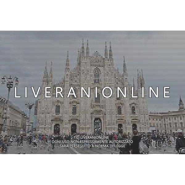 TVRG piazza Duomo Milano 13-04-2023 Piazza Duomo con la cattedrale dedicata a Santa Maria Nascente foto Roberto Garavaglia/ag. Aldo Liverani sas