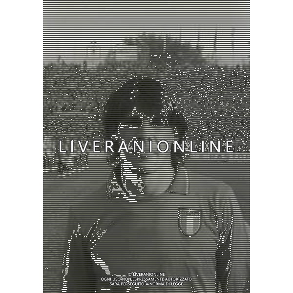 RETROSPETTIVA SEBASTIANO NELA CALCIATORE NELLA FOTO SEBASTIANO NELA CON LA MAGLIA DELLA NAZIONALE ITALIANA AG ALDO LIVERANI SAS