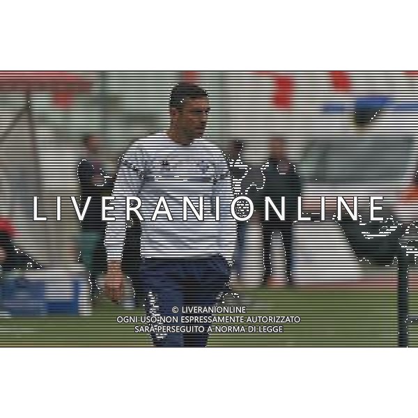 Coach Moreno Longo (Como 1907) during the Serie B match between SSC Bari and Como 1907 at Stadio San Nicola on April 15, 2023 in Bari, Italy. Photo by Emmanuele Mastrodonato/ag. Aldo Liverani sas