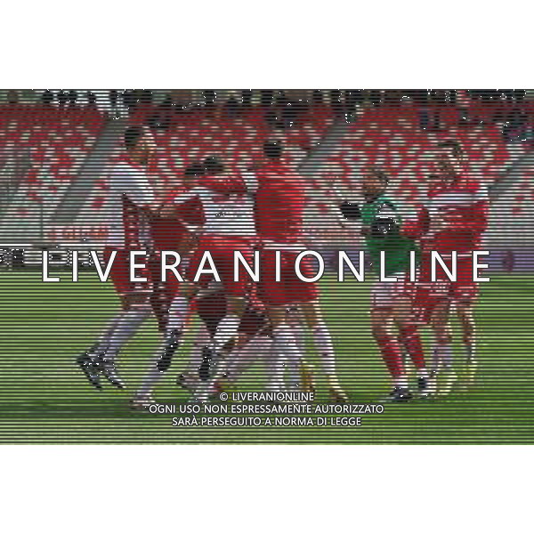 Valerio Di Cesare (SSC Bari) celebrates after scoring a goal with teammates during the Serie B match between SSC Bari and Como 1907 at Stadio San Nicola on April 15, 2023 in Bari, Italy. Photo by Emmanuele Mastrodonato/ag. Aldo Liverani sas