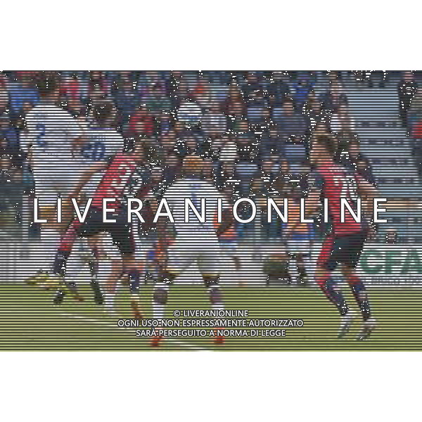 15-4-2023. Cagliari Calcio-Frosinone Calcio. 33° giornata serie BKT 2022/2023, stadio Unipol Domus Cagliari. Foto Salvatore Moi/Aldo Liverani s.a.s. Nella foto: Anthony Oyono Frosinone, Luca Ravanelli Frosinone, Adam Obert Cagliari, Ben Lhassine Kone Frosinone, Nik Prelec Cagliari ©MOI SALVATORE / AGENZIA ALDO LIVERANI SAS