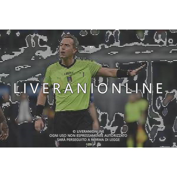 l\'arbitro Luca Pairetto di Nichelino (TO) Inter vs Monza Milano 15-04-2023 Stadio Giuseppe Meazza - San Siro Campionato Serie A TIM - 30a giornata foto Roberto Garavaglia/ag. Aldo Liverani sas/ AGENZIA ALDO LIVERANI SAS