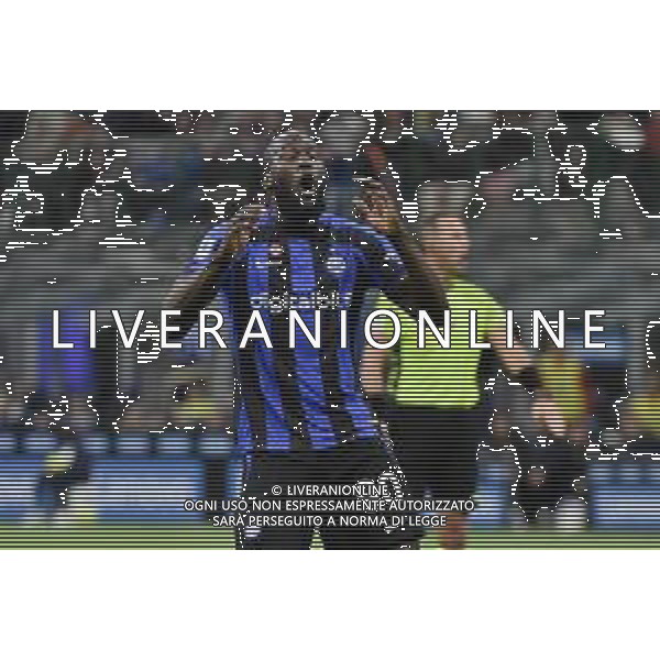 Romelu Lukaku (Inter) delusione dopo occasione da gol fallita Inter vs Monza Milano 15-04-2023 Stadio Giuseppe Meazza - San Siro Campionato Serie A TIM - 30a giornata foto Roberto Garavaglia/ag. Aldo Liverani sas/ AGENZIA ALDO LIVERANI SAS