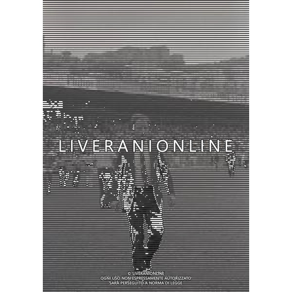 RETROSPETTIVA RENZO ULIVIERI ALLENATORE SAMPDORIA CALCIO NELLA FOTO RENZO ULIVIERI ALLENATORE SAMPDORIA CALCIO NELL\'ANNO 1982-1983 AG ALDO LIVERANI SAS