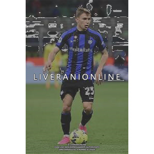 Nicolo\' Barella (Inter) Inter vs Monza Milano 15-04-2023 Stadio Giuseppe Meazza - San Siro Campionato Serie A TIM - 30a giornata foto Roberto Garavaglia/ag. Aldo Liverani sas / AGENZIA ALDO LIVERANI SAS