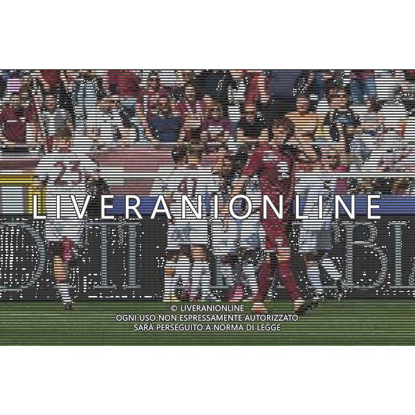 TVMV-Torino 16.04.2023 Stadio Grande Torino © Manuela Viganti/Agenzia Aldo Liverani Torino vs Salernitana Campionato Calcio Serie A TIM 2022/2023 30a giornata Nella foto: esultanza salernitana dopo il gol di tonny vilenha ©Viganti / AGENZIA ALDO LIVERANI SAS