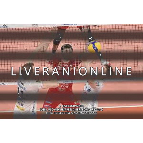 TVRG Paolo Porro (Powervolley Milano) DX alza per Matteo Piano (Powervolley Milano) SX Allianz Powervolley Milano vs Cucine Lube Civitanova Milano 16-04-2023 Allianz Cloud PalaLido SuperLega Credem Banca - gara 2 semifinali play off scudetto foto Roberto Garavaglia/ag. Aldo Liverani sas/ AGENZIA ALDO LIVERANI SAS