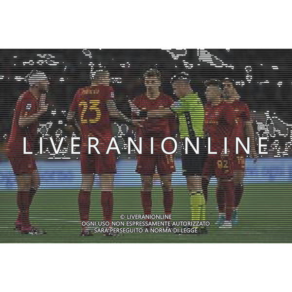 Roma vs Udinese Campionato Serie A TIM - 30 Giornata - Stadio Olimpico - Roma 16-04-2023 nella foto La Roma chiede a Giua il calcio di rigore ©Federico Gaetano / AGENZIA ALDO LIVERANI SAS