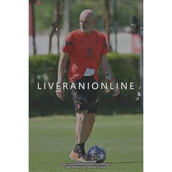 TVRG Allenamento Milan nella foto Stefano Pioli allenatore Milan Carnago (VA) 17-04-2023 Centro sportivo Milanello Allenamento Milan in preparazione della gara di ritorno contro il Napoli valevole per i quarti di finale della UEFA Champions League foto Roberto Garavaglia/ag. Aldo Liverani sas