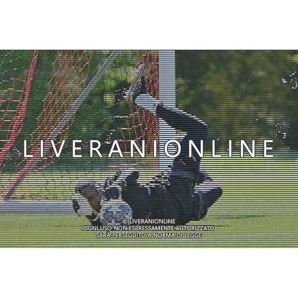 TVRG Allenamento Milan nella foto Mike Maignan (Milan) Carnago (VA) 17-04-2023 Centro sportivo Milanello Allenamento Milan in preparazione della gara di ritorno contro il Napoli valevole per i quarti di finale della UEFA Champions League foto Roberto Garavaglia/ag. Aldo Liverani sas