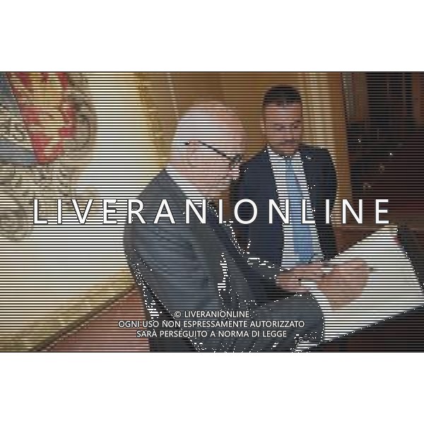 IMOLA 17 04 2023 L\'OMAGGIO DEI SINDACI DEL CON.AMI A TOMASO TOMMASI PRESIDENTE USCENTE DEL HERA NELLA FOTO TOMASO TOMMASI PRESIDENTE DEL HERA E SINDACO MARCO PANIERI ©SANNA / AGENZIA ALDO LIVERANI SAS