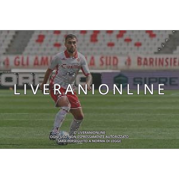 Mattia Maita (SSC Bari) during the Italian soccer Serie B match SSC Bari vs Como 1907 on April 15, 2023 at the San Nicola stadium in Bari, Italy. Photo by Emmanuele Mastrodonato/ag. Aldo Liverani sas/ AGENZIA ALDO LIVERANI SAS