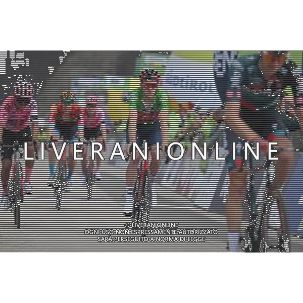 19-04-2023 Tour Of The Alps; Tappa 03 Renon - Brentonico San Valentino; 2023, Ineos Grenadiers; Geoghegan, Hart Tao; Brentonico San Valentino; ©SIROTTI / AGENZIA ALDO LIVERANI SAS