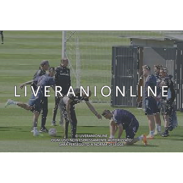 TVMV-Torino 19.04.2023 Continassa © Manuela Viganti/Agenzia Aldo Liverani Allenamento rifinitura Europa League 2022/2023 Sporting Lisbona vs Juventus Nella foto: massimiliano allegri ©Viganti / AGENZIA ALDO LIVERANI SAS
