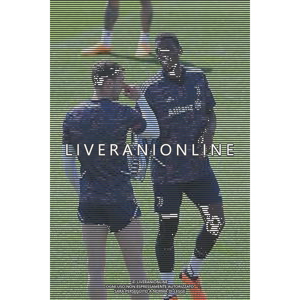 TVMV-Torino 19.04.2023 Continassa © Manuela Viganti/Agenzia Aldo Liverani Allenamento rifinitura Europa League 2022/2023 Sporting Lisbona vs Juventus Nella foto: dusan vlahovic e paul pogba ©Viganti / AGENZIA ALDO LIVERANI SAS