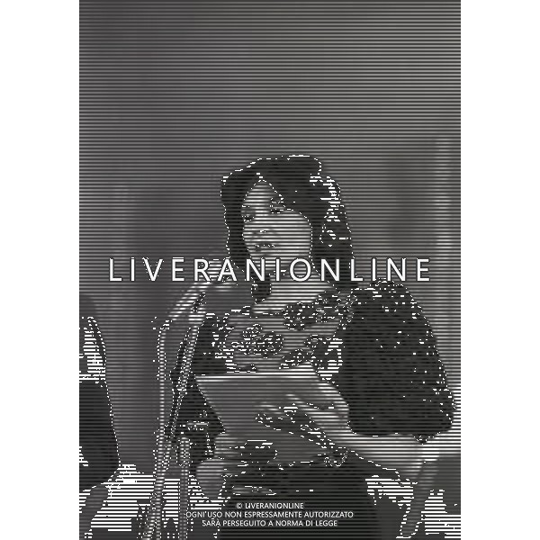 RETROSPETTIVA PATRIZIA ROSSETTI CONDUTTRICE TELEVISIVA E ATTRICE NELLA FOTO PATRIZIA ROSSETTI AL FESTIVAL DI SANREMO NELL\'ANNO 1982 AG ALDO LIVERANI SAS