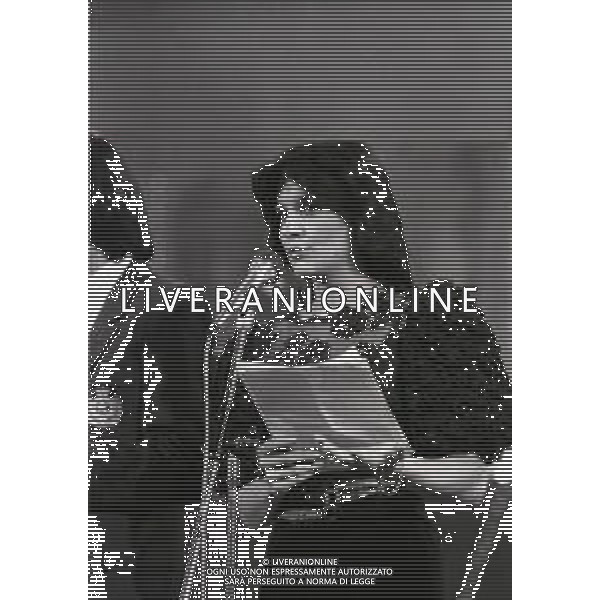 RETROSPETTIVA PATRIZIA ROSSETTI CONDUTTRICE TELEVISIVA E ATTRICE NELLA FOTO PATRIZIA ROSSETTI AL FESTIVAL DI SANREMO NELL\'ANNO 1982 AG ALDO LIVERANI SAS
