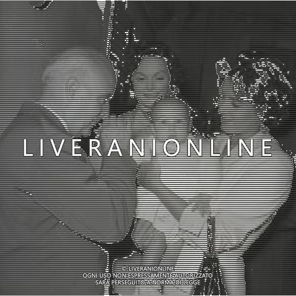 RETROSPETTIVA ANGELO RIZZOLI EDITORE E PRODUTTORE CINEMATOGRAFICO NELLA FOTO ANGELO RIZZOLI CON MYRIAM BRU A ROMA ANNI 1950-60 AG ALDO LIVERANI SAS