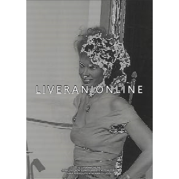 RETROSPETTIVA KAREN BLAKE ATTRICE NELLA FOTO KAREN BLAKE A CANNES NELL\'ANNO 1983 AG ALDO LIVERANI SAS