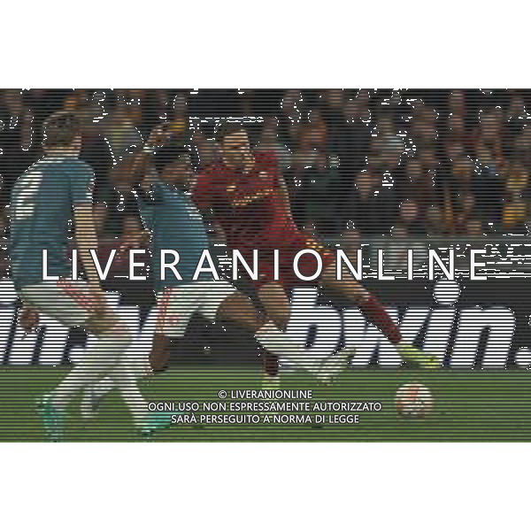 Roma vs Feyenoord Europa League - Quarti di finale - Stadio Olimpico - Roma 20-04-2023 nella foto Matic e Lopez ©Federico Gaetano / AGENZIA ALDO LIVERANI SAS