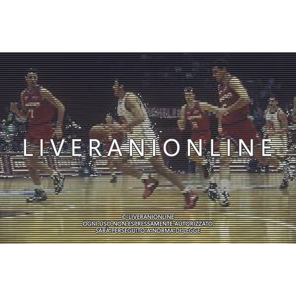 RETROSPETTIVA HUGO SCONOCHINI BASKET NELLA FOTO HUGO SCONOCHINI CON LA MAGLIA DELLA STEFANEL MILANO AG ALDO LIVERANI SAS