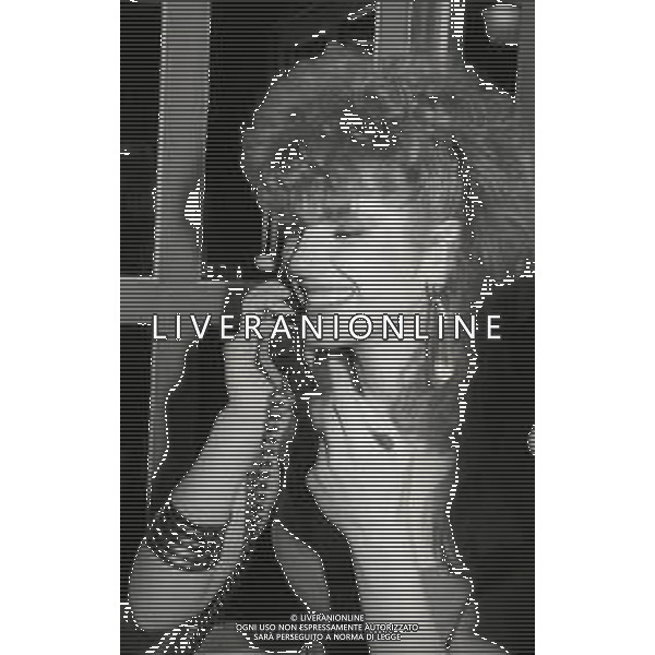 RETROSPETTIVA TINI CANSINO PSEUDONIMO DI PHOTINA LAPPA SHOWGIRL-ATTRICE E OPINIONISTA GRECA NELLA FOTO TINI CANSINO PSEUDONIMO DI PHOTINA LAPPA NELL\'ANNO 1985 ALLA DISCOTECA BANDIERA GIALLA DI RIMINI AG ALDO LIVERANI SAS