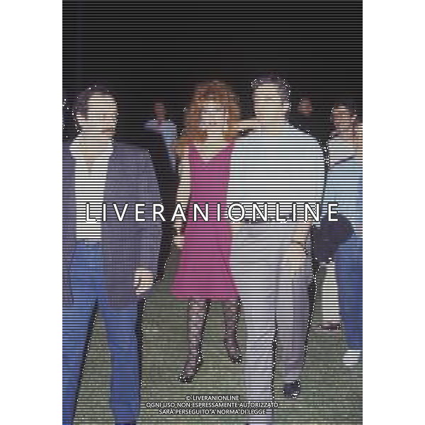 RETROSPETTIVA TINI CANSINO PSEUDONIMO DI PHOTINA LAPPA SHOWGIRL-ATTRICE E OPINIONISTA GRECA NELLA FOTO TINI CANSINO PSEUDONIMO DI PHOTINA LAPPA NELL\'ANNO 1985 ALLA DISCOTECA BANDIERA GIALLA DI RIMINI AG ALDO LIVERANI SAS
