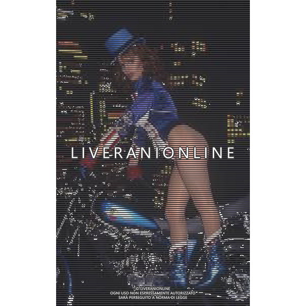 RETROSPETTIVA TINI CANSINO PSEUDONIMO DI PHOTINA LAPPA SHOWGIRL-ATTRICE E OPINIONISTA GRECA NELLA FOTO TINI CANSINO PSEUDONIMO DI PHOTINA LAPPA NELLA TRASMISSIONE TELEVISIVA“DRIVE IN“ AG ALDO LIVERANI SAS 