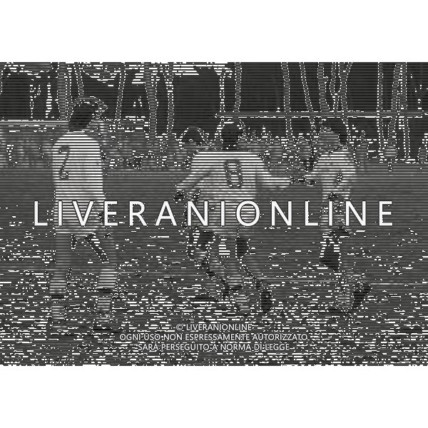 1983 VIAREGGIO STADIO DEI PINI-FINALE DEL TORNEO DI VIAREGGIO ROMA- INTER 2-0 NELLA FOTO ESULTANZA GIOCATORI ROMA AG ALDO LIVERANI SAS