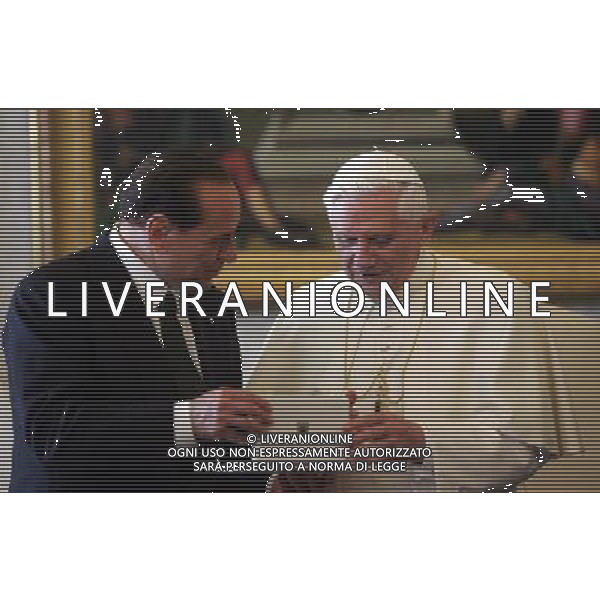 Citta\' del Vaticano 19 / 11 / 2005 Sua Santita\' Papa Benedetto XVI riceve in udienza il Presidente del Consiglio Silvio Berlusconi Ph Flavio Ianniello / Vatican Pool/ag Aldo Liverani