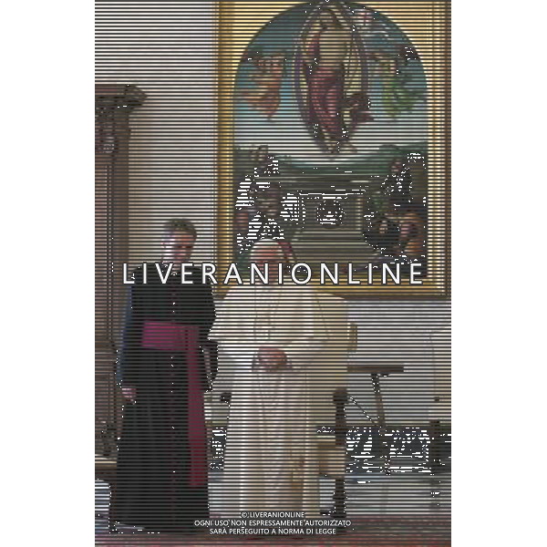 Citta\' del Vaticano 19 / 11 / 2005 Sua Santita\' Papa Benedetto XVI riceve in udienza il Presidente del Consiglio Silvio Berlusconi nella foto il papa Benedetto XVI con il suo segretario george gaenswein Ph Flavio Ianniello / Vatican Pool/ag Aldo Liverani