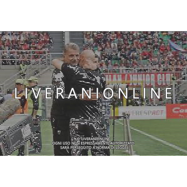 coach Marco Baroni (US Lecce) and coach Stefano Pioli (AC Milan) during the Italian soccer Serie A match AC Milan vs US Lecce on April 23, 2023 at Giuseppe Meazza Stadium in Milan, Italy. Photo by Emmanuele Mastrodonato/ag. Aldo Liverani sas/ AGENZIA ALDO LIVERANI SAS