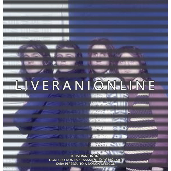 RETROSPETTIVA COMPLESSO MUSICALE DEI POOH NELLA FOTO IL COMPLESSO MUSICALE DEI POOH  STEFANO D\'ORAZIO -ROBY FACCHINETTI-RICCARDO FOGLI E DODI BATTAGLIA NELL\'ANNO 1970 FOTO GINO BALDAN-AG ALDO LIVERANI SAS 