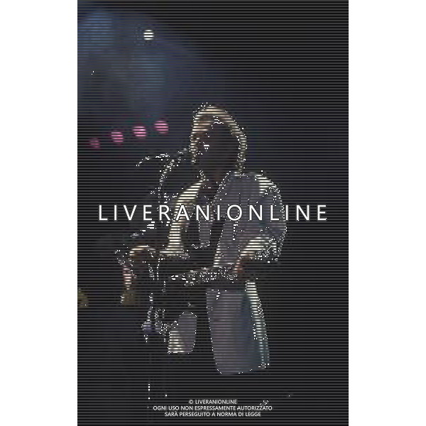 RETROSPETTIVA COMPLESSO MUSICALE POOH NELLA FOTO DODI BATTAGLIA  AG ALDO LIVERANI SAS  