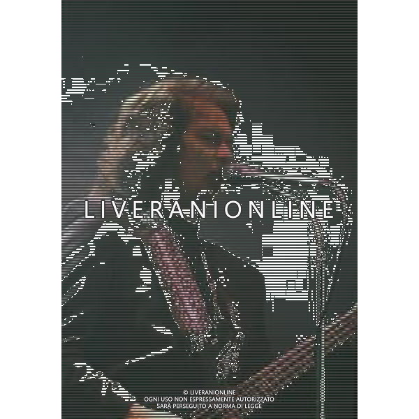 RETROSPETTIVA RED CANZIAN COMPLESSO MUSICALE POOH NELLA FOTO RED CANZIAN NELL\'ANNO 1990 AG ALDO LIVERANI SAS