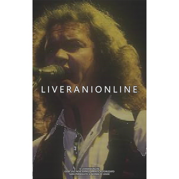 RETROSPETTIVA COMPLESSO MUSICALE POOH NELLA FOTO RED CANZIAN  AG ALDO LIVERANI SAS  