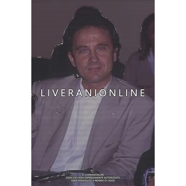 RETROSPETTIVA ROBY FACCHINETTI COMPLESSO MUSICALE POOH NELLA FOTO ROBY FACCHINETTI NELL\'ANNO 1990 AG ALDO LIVERANI SAS 
