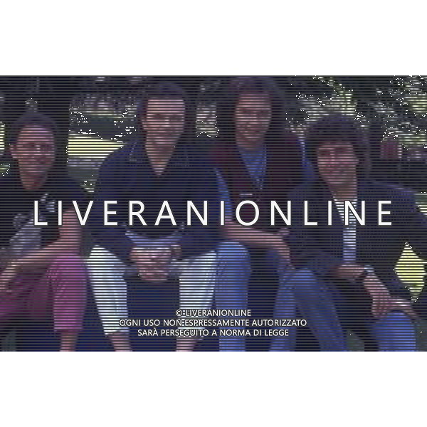 RETROSPETTIVA COMPLESSO MUSICALE POOH NELLA FOTO IL COMPLESSO MUSICALE DEI POOH  A SANREMO NELL\'ANNO 1990 ROBY FACCHINETTI-RED CANZIAN-STEFANO D\'ORAZIO E DODI BATTAGLIA AG ALDO LIVERANI SAS 