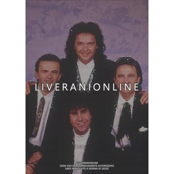 RETROSPETTIVA COMPLESSO MUSICALE POOH NELLA FOTO DODI BATTAGLIA-RED CANZIAN-STEFANO D\'ORAZIO E ROBY FACCHINETTI AG ALDO LIVERANI SAS