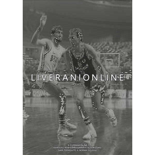 25-11-1979 MILANO CAMPIONATO DI BASKET SERIE A1 BILLY MILANO-GRIMALDI TORINO 97-70 NELLA FOTO John Grochowalski E CHARLES KUPEC AG ALDO LIVERANI SAS