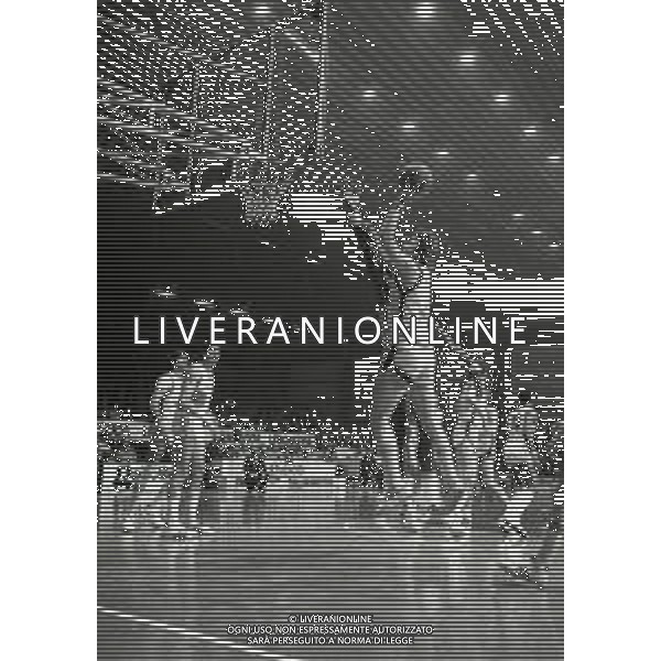 03-12-1978 CANTU\' CAMPIONATO DI BASKET SERIE A1 GABETTI CANTU\'-ARRIGONI RIETI 84-78 NELLA FOTO AZIONE DI GIOCO AG ALDO LIVERANI SAS