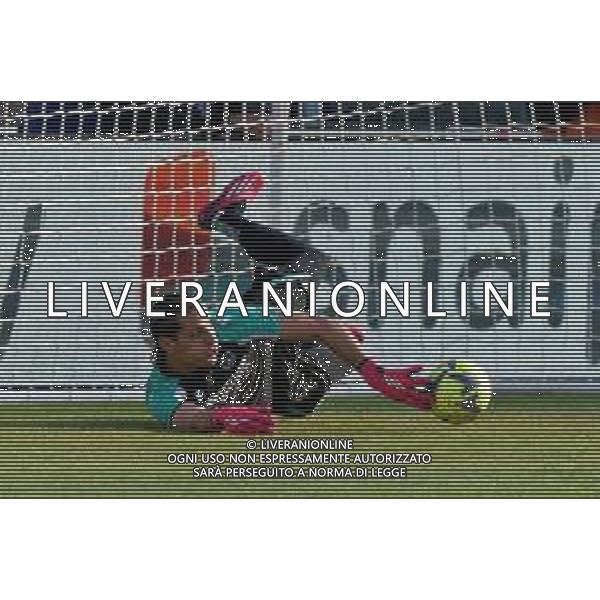 Marco Silvestri (Udinese Calcio) dduring the Italian soccer Serie A match US Lecce vs Udinese Calcio on April 28, 2023 at Via del Mare Stadium in Lecce, Italy. Photo by Emmanuele Mastrodonato/ag. Aldo Liverani sas/ AGENZIA ALDO LIVERANI SAS