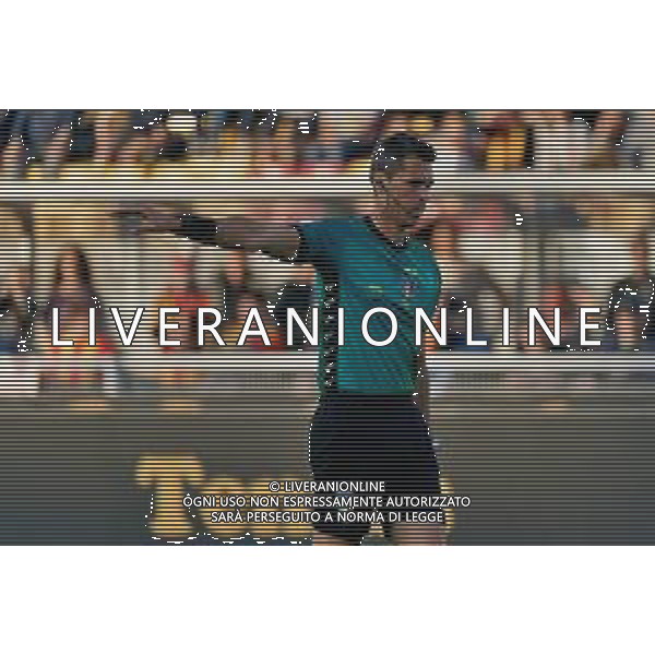 the referee Matteo Marchetti of Ostia Lido during the Italian soccer Serie A match US Lecce vs Udinese Calcio on April 28, 2023 at Via del Mare Stadium in Lecce, Italy. Photo by Emmanuele Mastrodonato/ag. Aldo Liverani sas/ AGENZIA ALDO LIVERANI SAS