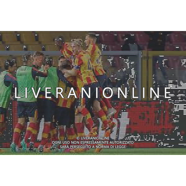 Players of US Lecce celebrates during the Italian soccer Serie A match US Lecce vs Udinese Calcio on April 28, 2023 at Via del Mare Stadium in Lecce, Italy. Photo by Emmanuele Mastrodonato/ag. Aldo Liverani sas/ AGENZIA ALDO LIVERANI SAS